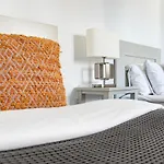Apartamento Fa - Well-equipped In A Great Location Marbella