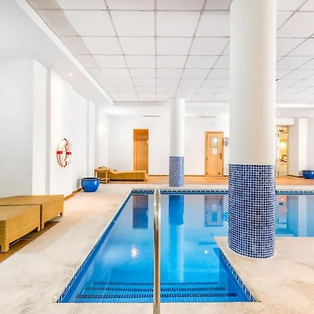 Appartement Fa - Fabulous Apartment With In And Outdoor Pool