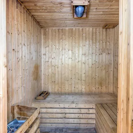Fa - Well-equipped In A Great Location